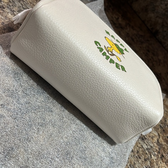 Coach X Peanuts Happy Camper Small Boxy Cosmetic Case With Woodstock - Picture 6 of 8